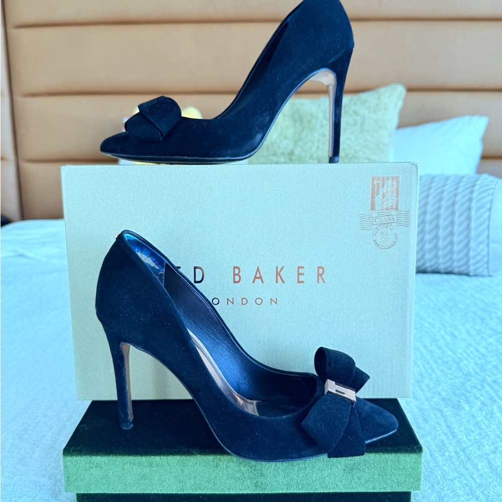 Ted Baker Neal Black Heels with Bow Accent